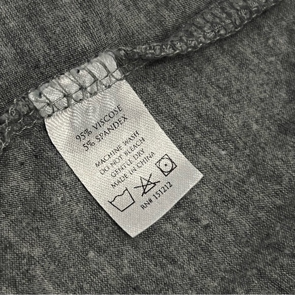 Gray Small Town Girl T-Shirt - Picture 7 of 7